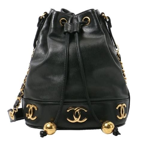 only vintage calfskin leather bucket shoulder bag by chanel|Chanel Leather Bucket Bag .